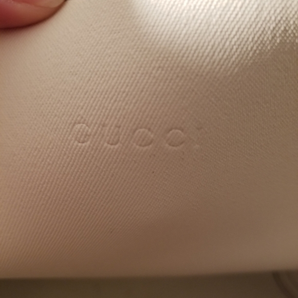 GUCCI REVERSABLE TOTE GG SMALL - Picture 2 of 16